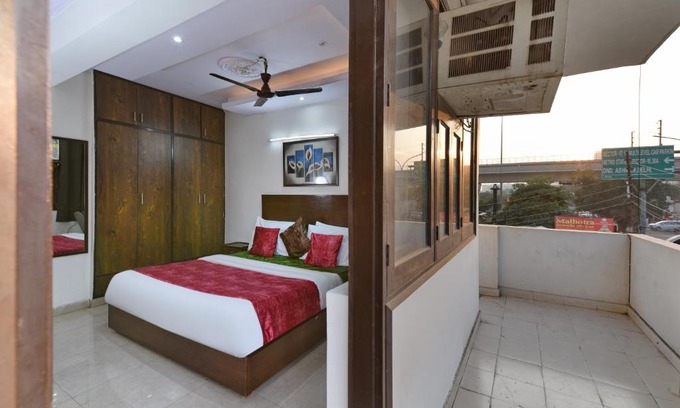 Sector 27 Hotel | Relax at Hotel Admire Inn: Spa & Dining in Noida Sector 18