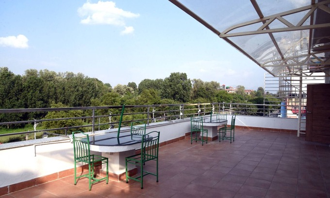 Sinamangal Hotel | Discover Comfort at Hotel Aerocity with Family-Friendly Amenities