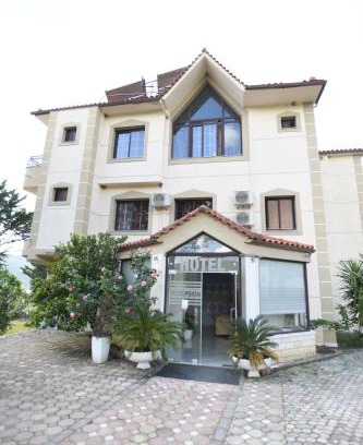 Berat Hotel | Pet-Friendly Hotel Ago with Breakfast & Family Amenities