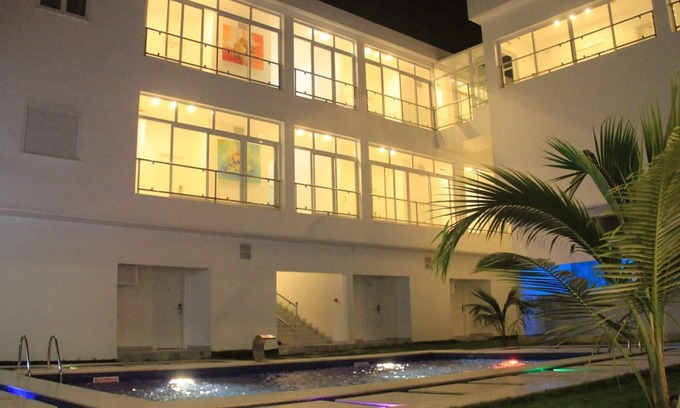 Lome Hotel | Experience Comfort at Hotel Ahoefa King Salomon Garden