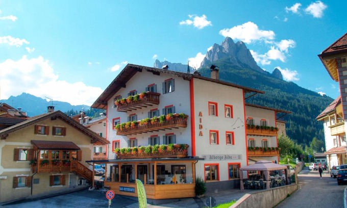 San Giovanni di Fassa Hotel | Pet-Friendly Hotel Aida: Rated 9.1 with Family Amenities