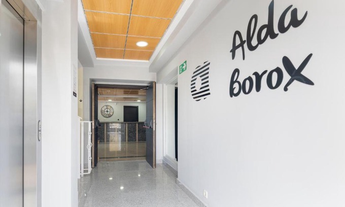 Borox Hotel | Budget-Friendly Stay at Hotel Alda Borox: Family & Accessible