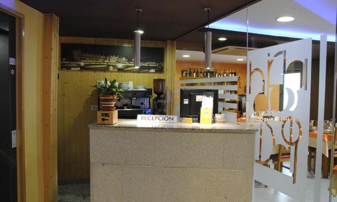Banos de Montemayor Hotel | Family-Friendly Hotel Alegría with Great Dining Options