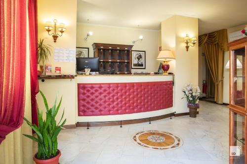 Pisa City Centre Hotel | Comfortable Stay at Hotel Alessandro Della Spina with Breakfast