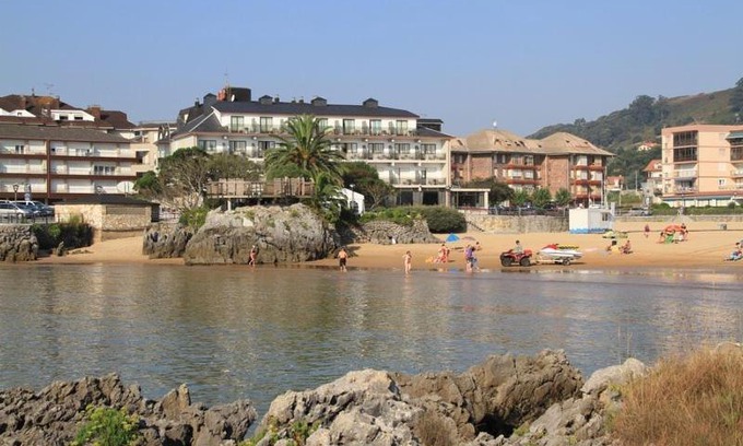 Isla Hotel | Oceanfront Bliss at Hotel Alfar: Guest Rated 7.7/10