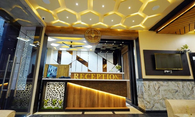 Ajmer Hotel | Comfortable Hotel Alishaan near Dargah with Free Breakfast