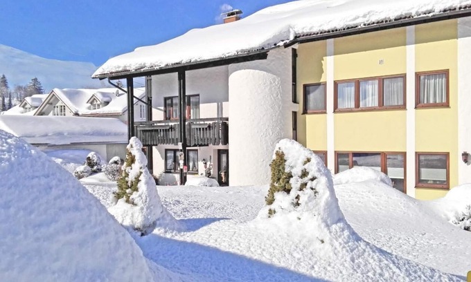 Scheidegg Hotel | Discover Hotel Allgäu Garni: Guest Rated 9.6 & Ocean View
