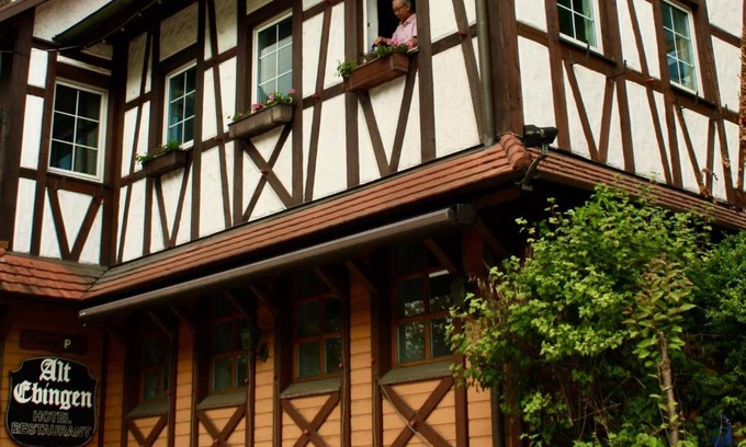 Albstadt Hotel | Comfortable Stay at Hotel Alt Ebingen - Pet & Child Friendly