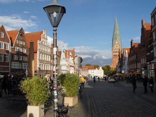 Altstadt Hotel | Discover HOTEL alt lüneburger Kutscherstuben - Pet Friendly Stay