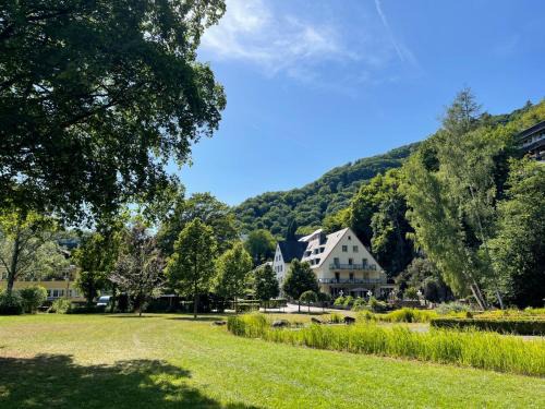Bad Bertrich Hotel | Pet-Friendly Retreat at Hotel Alte Mühle with Breakfast