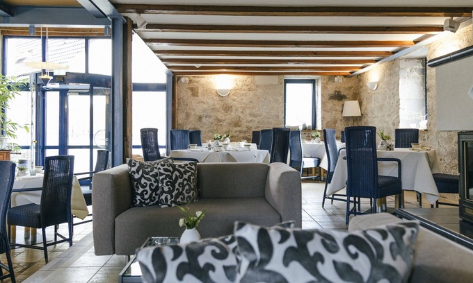 Mulfingen Hotel | Discover Hotel Altes Amtshaus: Guest Rated 9.8 with Dining
