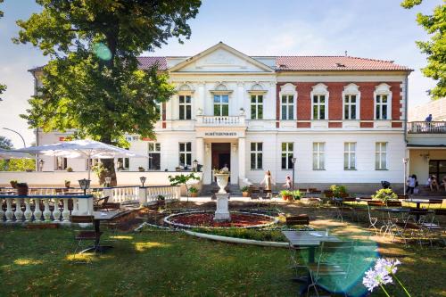 Lubben Hotel | Discover Comfort at Hotel am Hain – Rated 9/10 & Pet Friendly