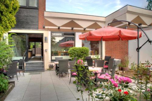 Flensburg Hotel | Delightful Hotel am Wasserturm with Hot Tub & Breakfast