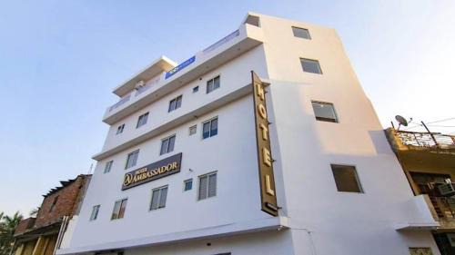 Kishangarh Hotel | Top-Rated Hotel Ambassador with Family-Friendly Dining