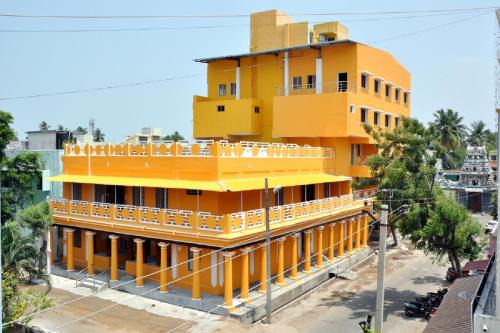 Karaikal Hotel | Budget-Friendly Hotel Anandhiram Heritage with Breakfast