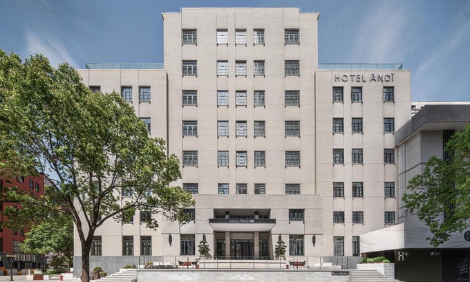 Jiang Han Hotel | Discover 5-Star Hotels in Wuhan with Family-Friendly Amenities