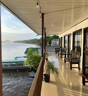 Tortuguero Hotel | Hotel Angsa River View Tortuguero