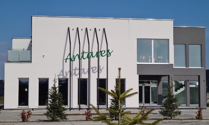 Sepolno Krajenskie Hotel | Ideal Stay at Hotel ANTARES with Family-Friendly Dining