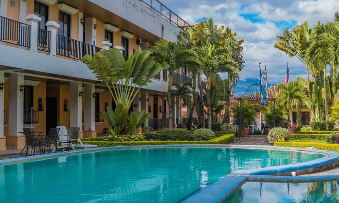 Comayagua Hotel | Discover Hotel Antigua Comayagua: Spa, Dining & Family Fun