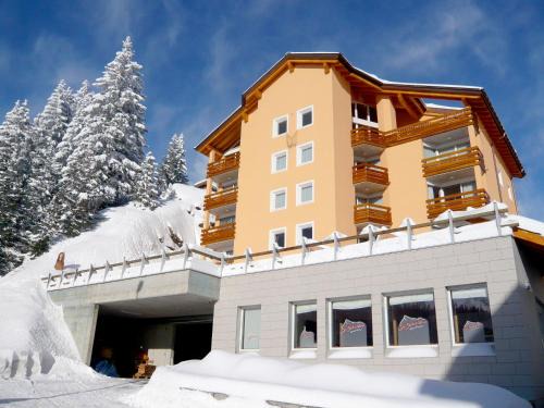 San Bernardino Apartment | Relaxing Retreat at Hotel-Aparthotel San Bernardino