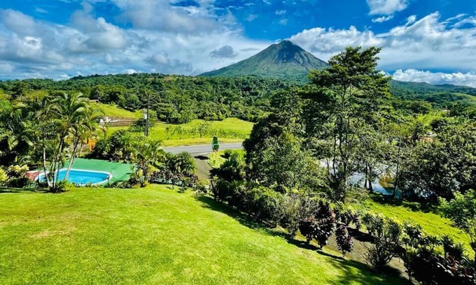 Arenal Hot Springs Hotel | Hotel Arenal Experience