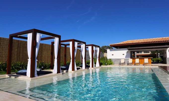 Marina Hotel | Relax at Hotel Aretê: 4-Star Stay with Pool & Spa