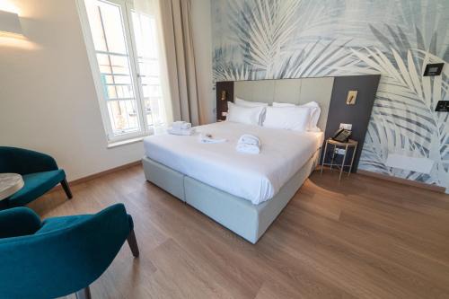 Peschiera del Garda City Centre Hotel | Discover Hotel Arilica: Spa, Restaurant & Family-Friendly Stay
