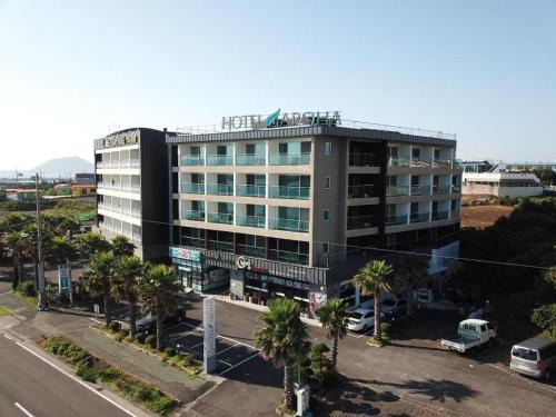 Seongsan Hotel | Hotel Aroha Jeju