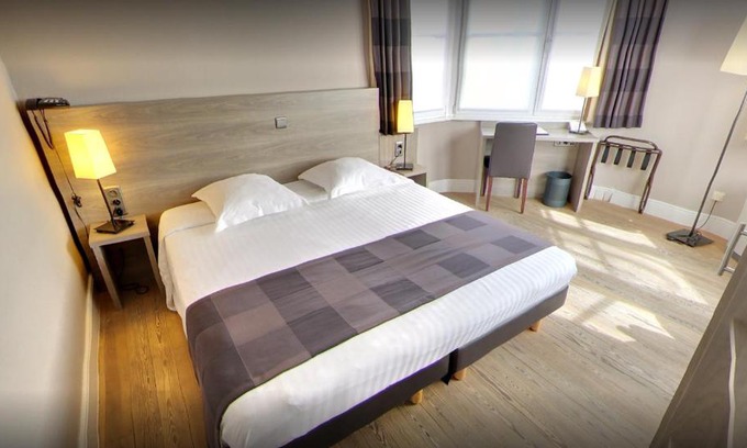 Lochristi Hotel | Discover Arriate Hotel: Family-Friendly with Breakfast Included