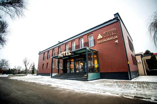 Gliwice Hotel | Discover Comfort at Hotel Arsenał with Family-Friendly Amenities