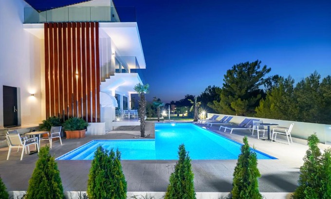 Skala Rachoniou Apartment | Unforgettable Stays at Hotel ASTERA with Oceanfront Views