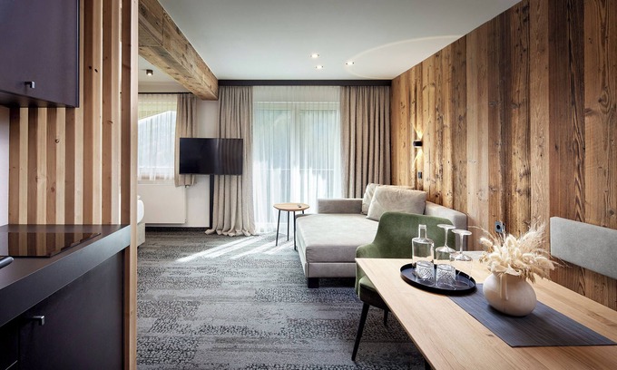 Neukirchen am Grossvenediger House | Guest Rated: 10/10 at Hotel Gasthof Siggen with Dining Options