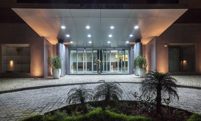 Feira de Santana Hotel | Stylish Hotel Atmosfera: Top-Rated with Pool & Spa