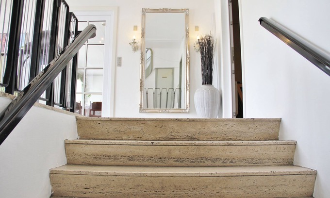 Avlum Hotel | Discover Comfort at Hotel Aulum Kro with Pool and Dining