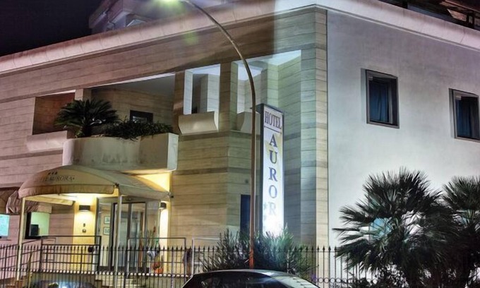 Bagni di Tivoli Hotel | Inviting Hotel Aurora: Spa and Family-Friendly Amenities