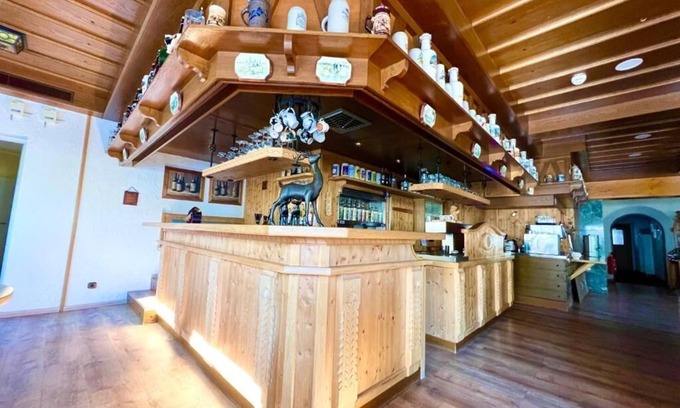 Schoenau am Koenigssee Hotel | Family-Friendly Hotel Bärenstüberl with Spa and Pool