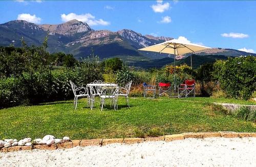 Sarnano Hotel | Cozy B&B Resort Fonte La Castellana: Pet Friendly Retreat