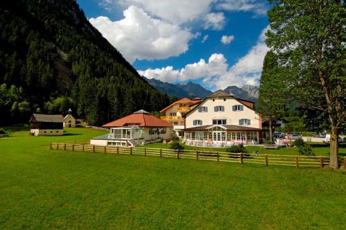 Anterselva Hotel | Oceanfront Getaway at Hotel Bad Salomonsbrunn - 8.7/10 Rating