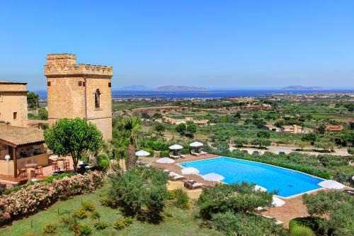 Marsala Hotel | Elegant Hotel Baglio Oneto: 5-Star Wine Resort with Views