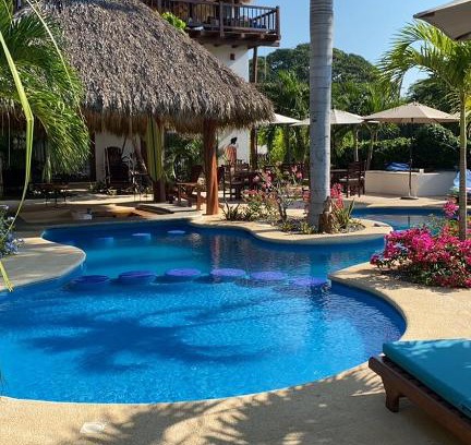 Troncones Hotel | Experience Hotel Bajito Bay: Oceanfront Bliss & Pool Access