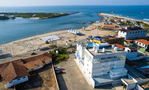 Balneario Barra do Sul Hotel | Beachfront Hotel Bandeirantes da Barra: Rated 9/10 by Guests