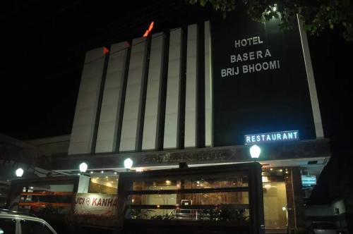 Vrindavan Hotel | Welcoming Hotel Basera Brij Bhoomi in Vibrant Vrindavan