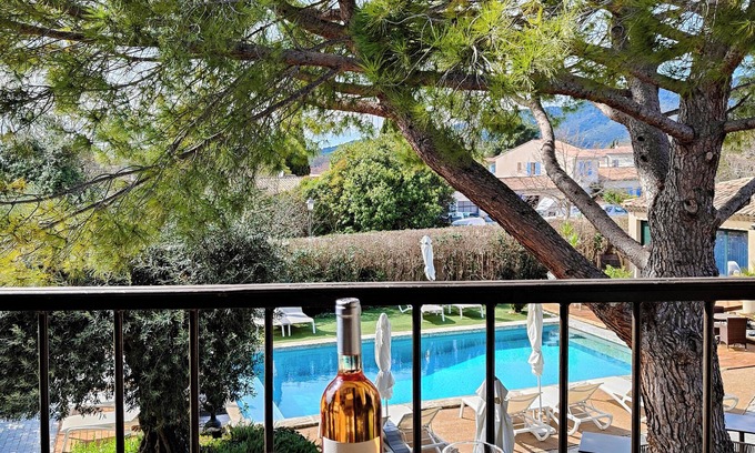Lourmarin Hotel | Elegant Hotel Bastide de Lourmarin with Pool & Spa