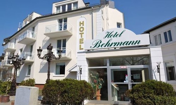 Blankenese Hotel | Family-Friendly Comfort at Hotel Behrmann with Breakfast