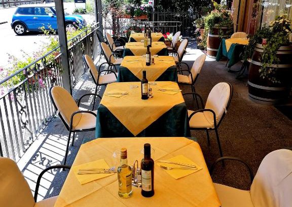 Peri Hotel | Discover Hotel Belvedere: Pet-Friendly & Family-Centric Stay