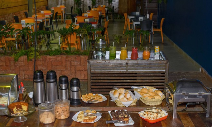 Belo Horizonte Hotel | Comfortable Stay at Hotel BH Inn Palmares - Family Friendly