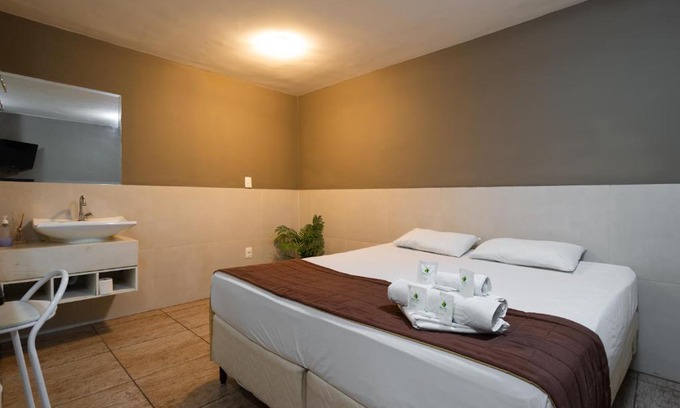 Belo Horizonte Hotel | Convenient Hotel BH Inn Palmares - Family-Friendly Dining