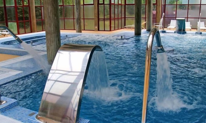 Moncao Hotel | Relaxing Retreat at Hotel Bienestar Termas de Monção