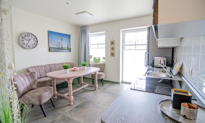 Carolinensiel Hotel | Pet-Friendly Hotel Blischke with High Guest Ratings