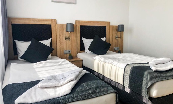Chomutov Hotel | Pet-Friendly Hotel Bobr: Family Haven with Top Amenities